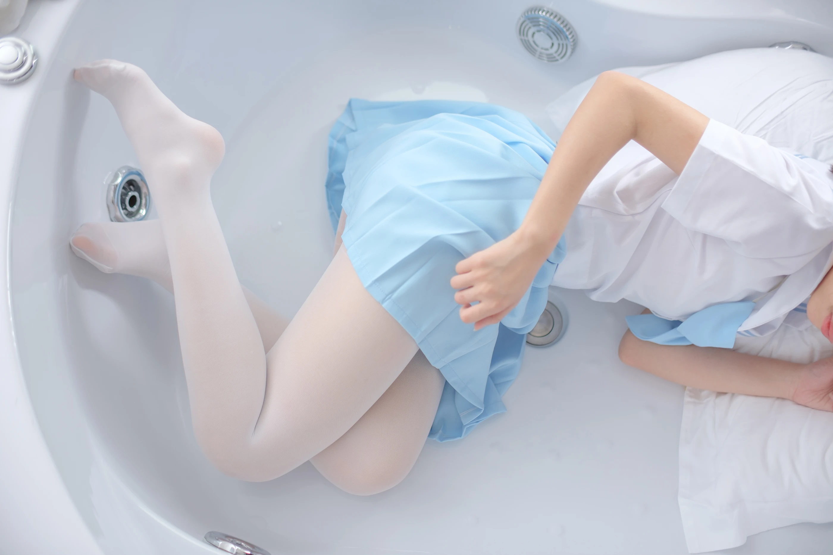 森萝财团 X-032 [129P 1V]插图4